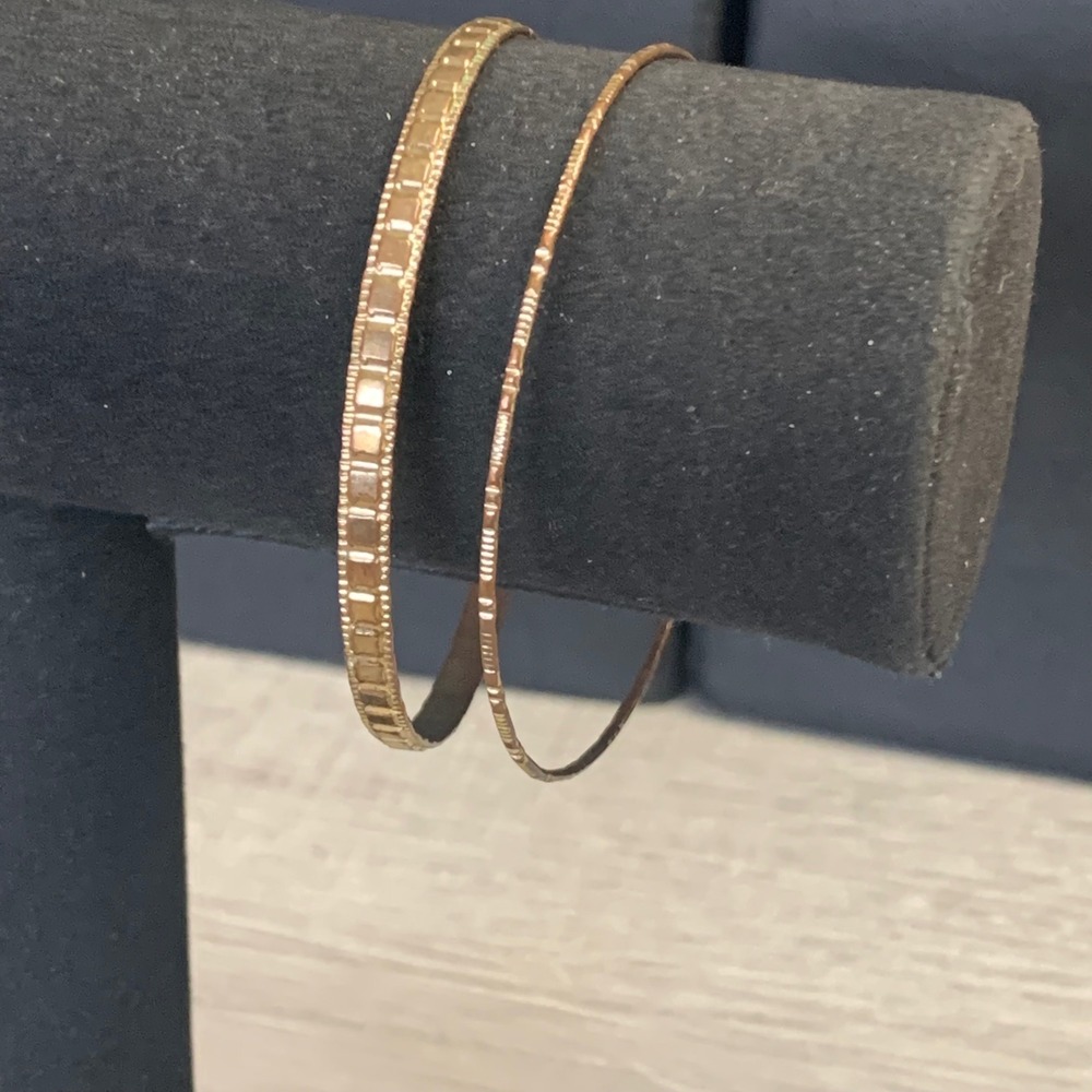 Gold Tone Textured Bangle Bracelet Set 2 Piece Geometric Etched 8.5 Inch